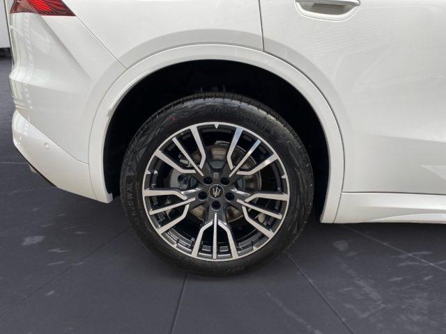 MASERATI Grecale MHEV 300 CV AWD MY25