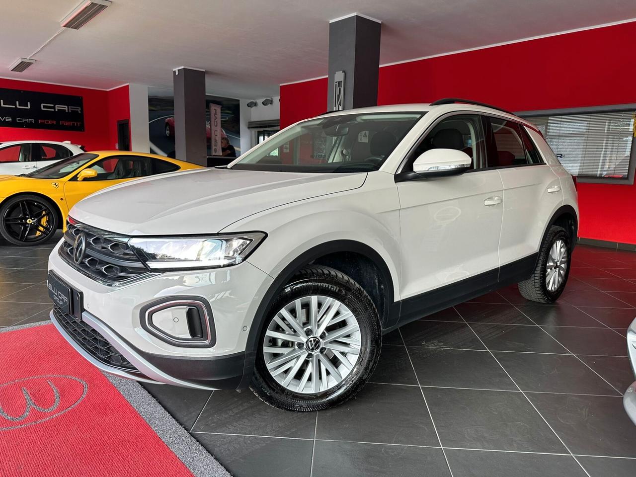 VOLKSWAGEN T-ROC 2.0TDI LIFE 116cv *COCKPIT*