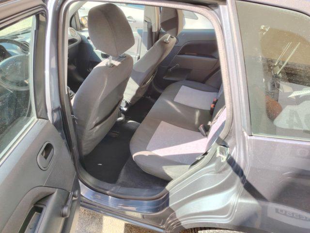 FORD Fiesta 1.2 16V 5p. Titanium NEOPATENTATI