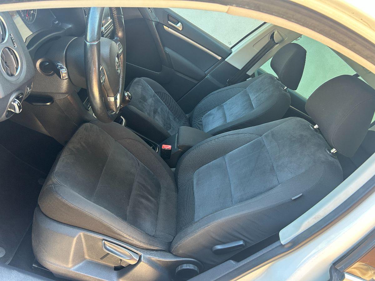 VOLKSWAGEN - Tiguan - 2.0 TDI 140 CV Sport & Style BlueMotion Technology