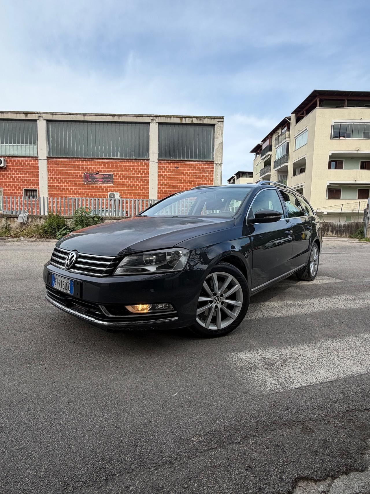 Volkswagen Passat 2.0 TDI Highline BlueM. Tech.
