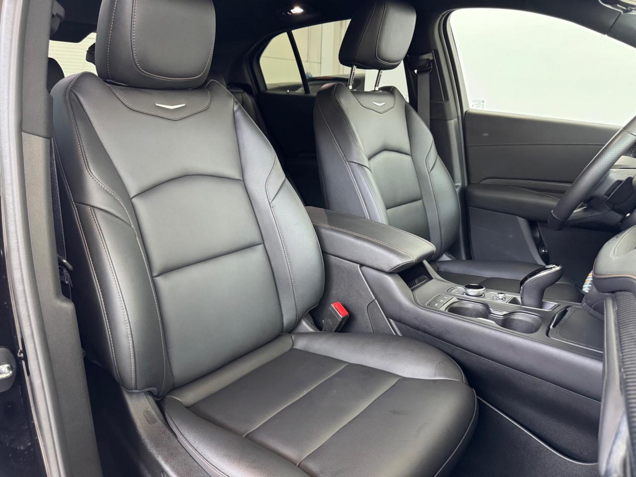 Cadillac XT4 350 TD AWD Premium Luxury