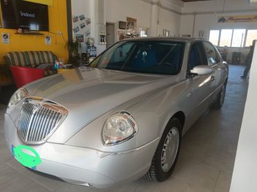 Lancia Thesis 2.0 turbo 20V Emblema GPL