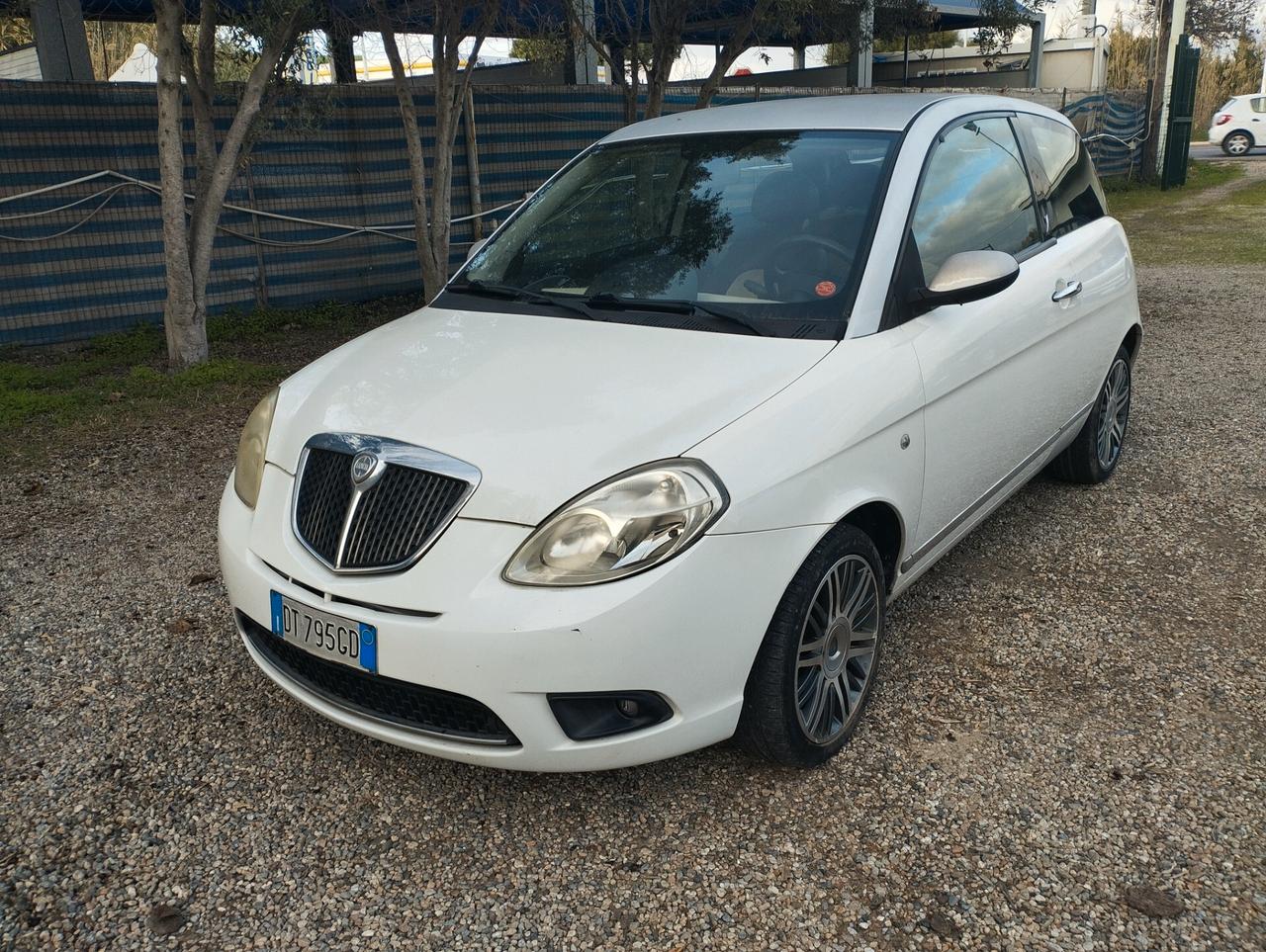 Lancia Ypsilon 1.2 Ego