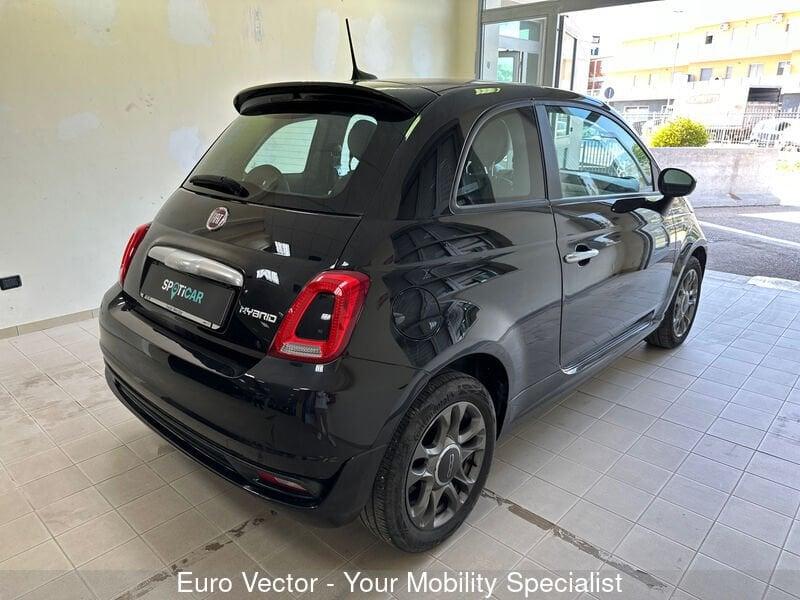 FIAT 500 1.0 Hybrid Connect