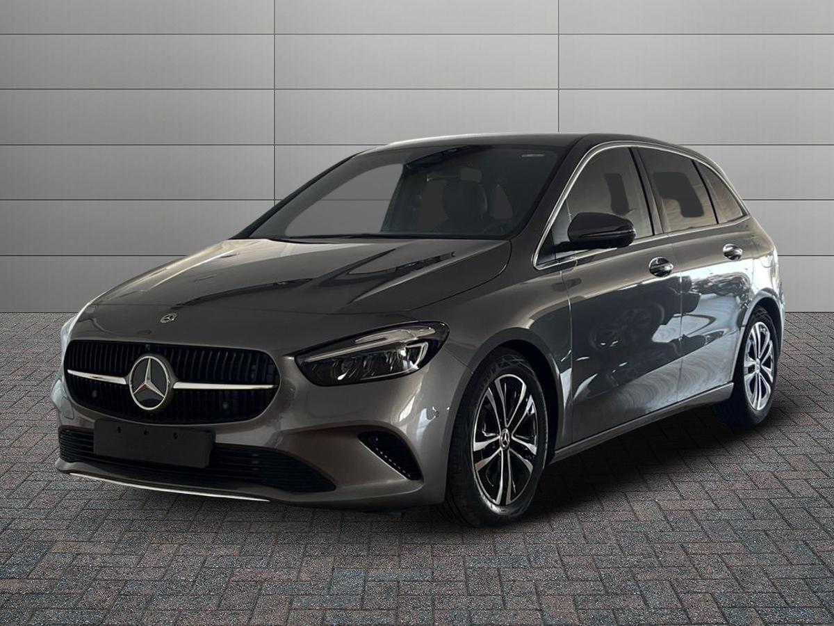 Mercedes-Benz B 180 d STREET EDITION