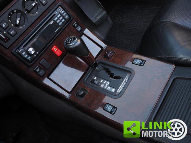 MERCEDES-BENZ SL 300 SL-24 cat