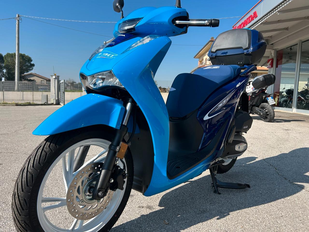 Honda SH 125 SPECIAL EDITION 40TH ANNIVERSARY