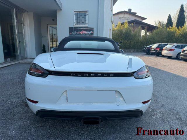 PORSCHE 718 Spyder 2.0 pdk