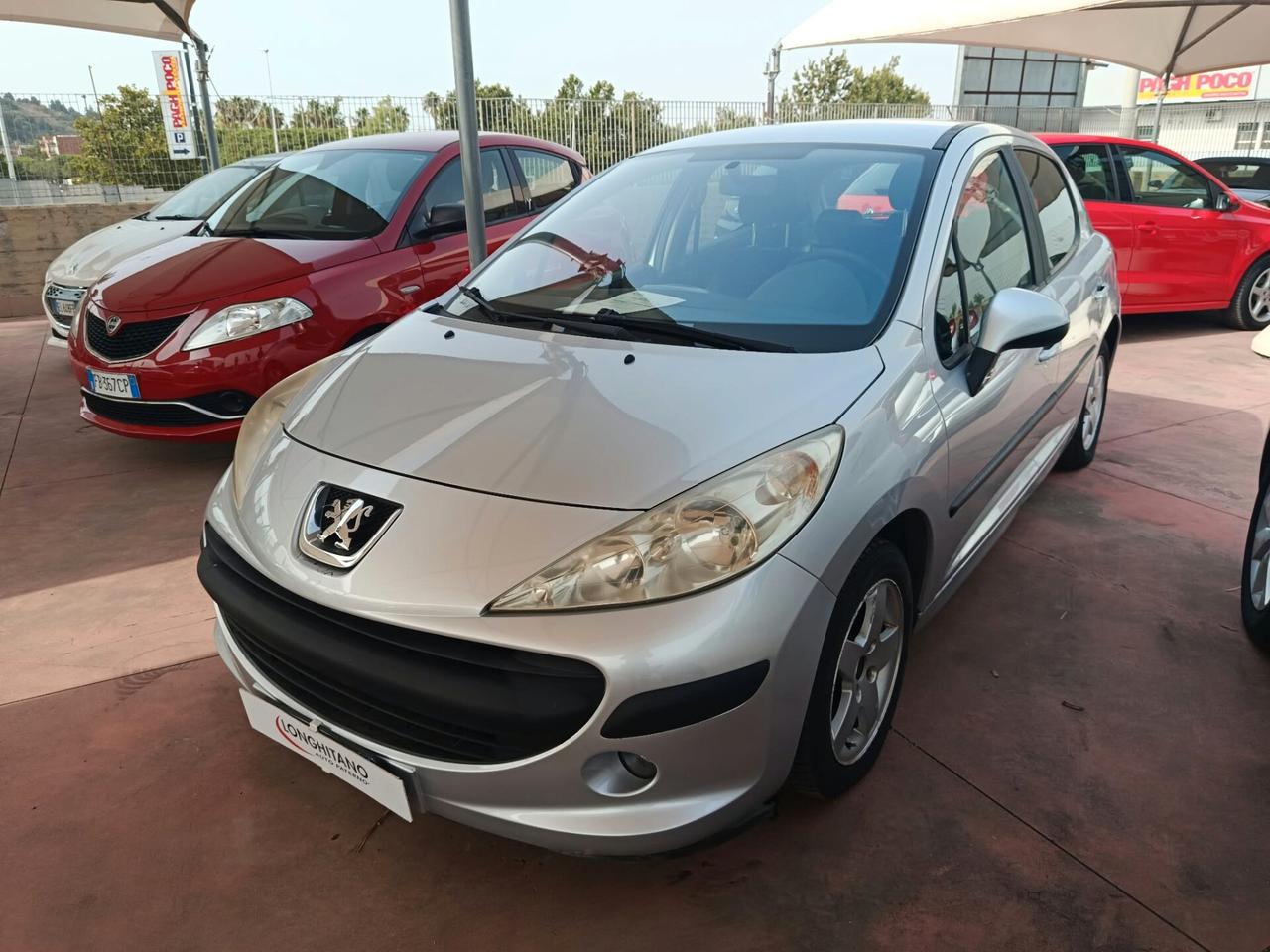 Peugeot 207 1.4 HDi 70CV 5p. ONE Line