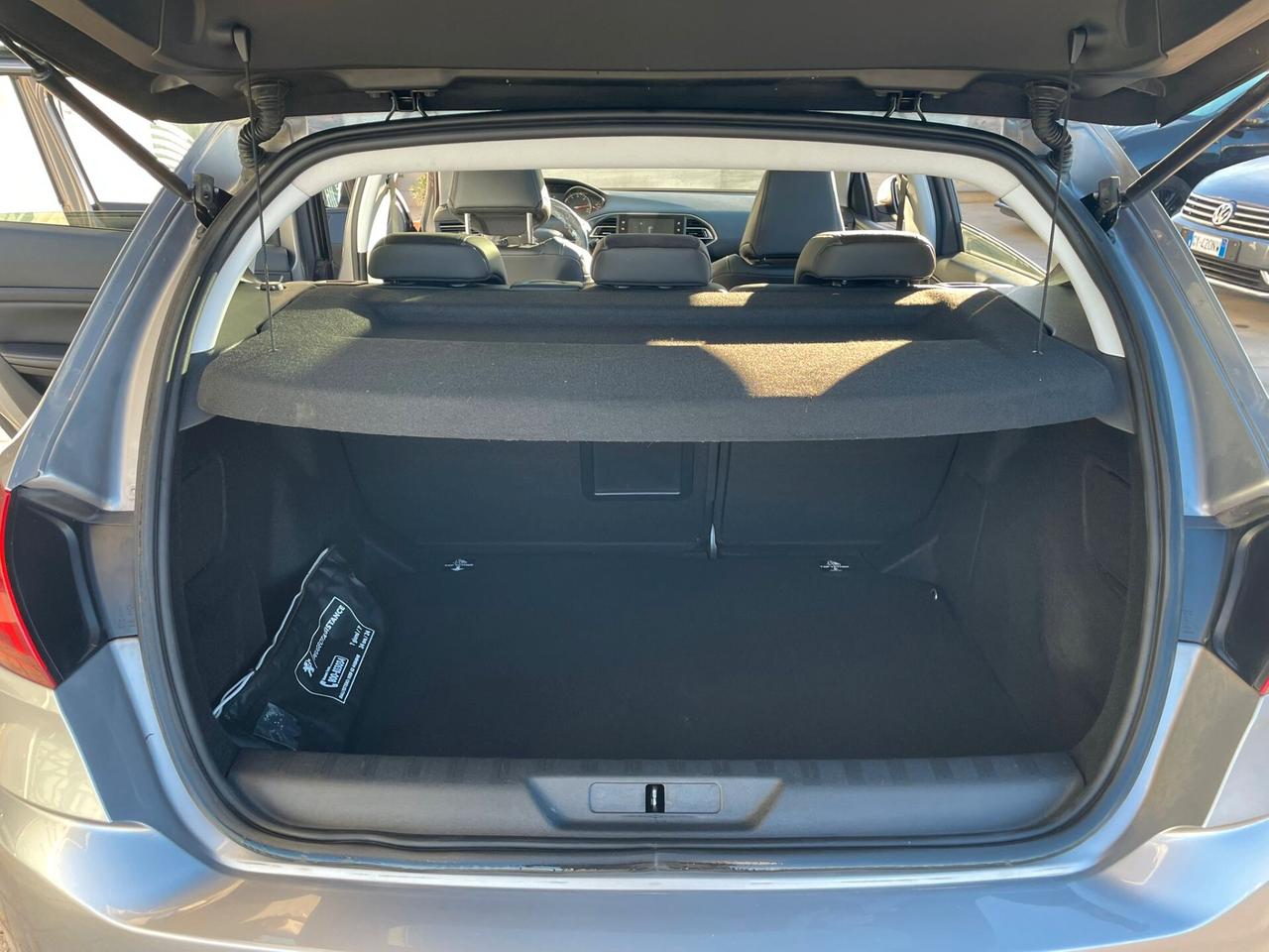 Peugeot 308 BlueHDi 120 S&S EAT6 GT Line