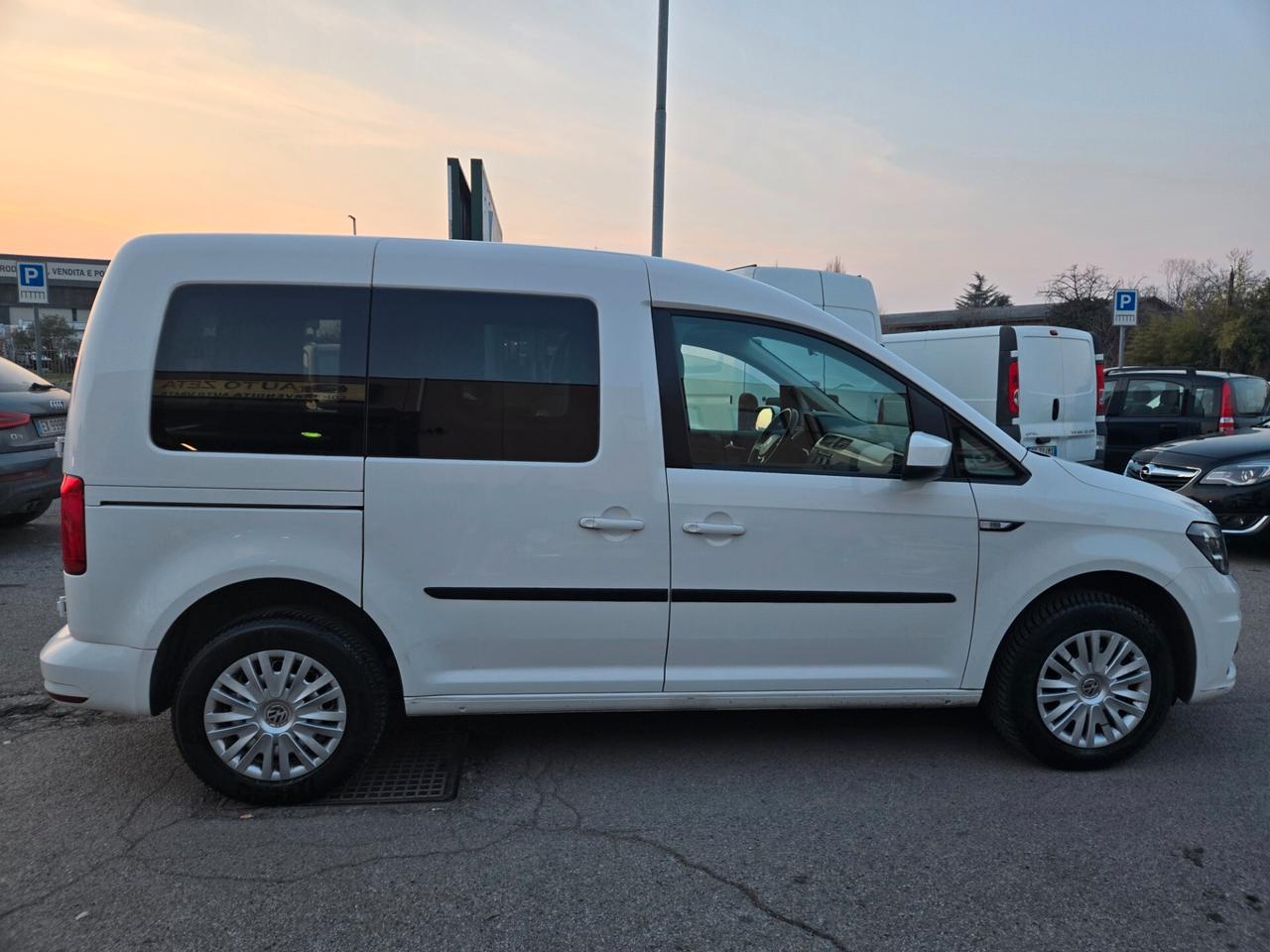 Volkswagen Caddy 2.0 TDI 102 CV Highline