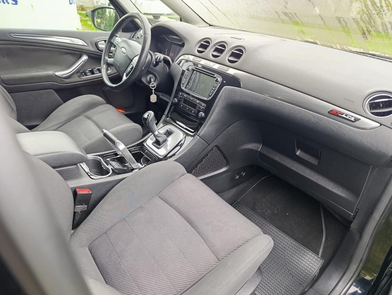 Ford S-Max 2.0 TDCi 140CV Powershift 7 posti Business Nav