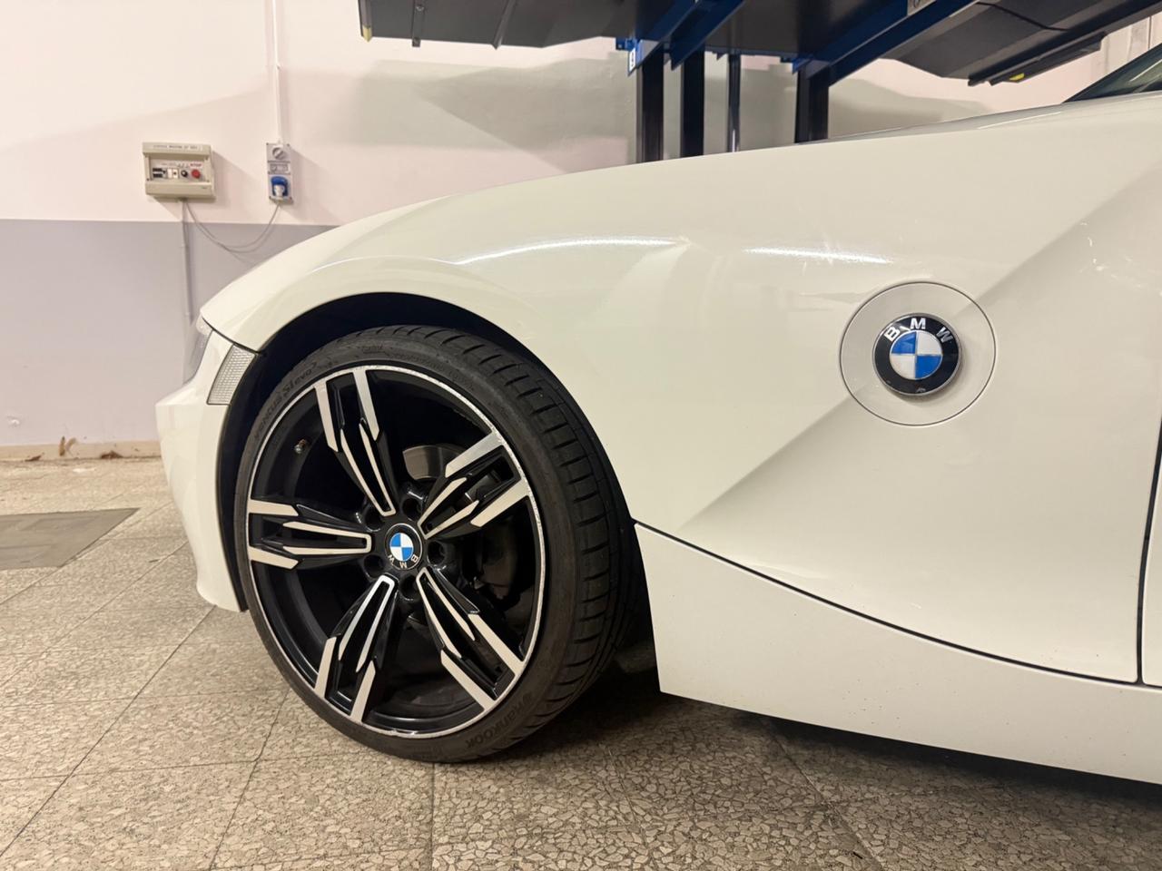 Bmw Z4 2.5-MANUALE-INT CREMA - STOR.TAGL-TOP CONDIZ.