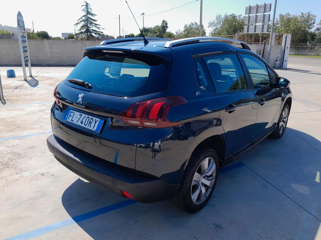 PEUGEOT 2008 ACTIVE 1.6 HDI 75CV NEOPATENTATI