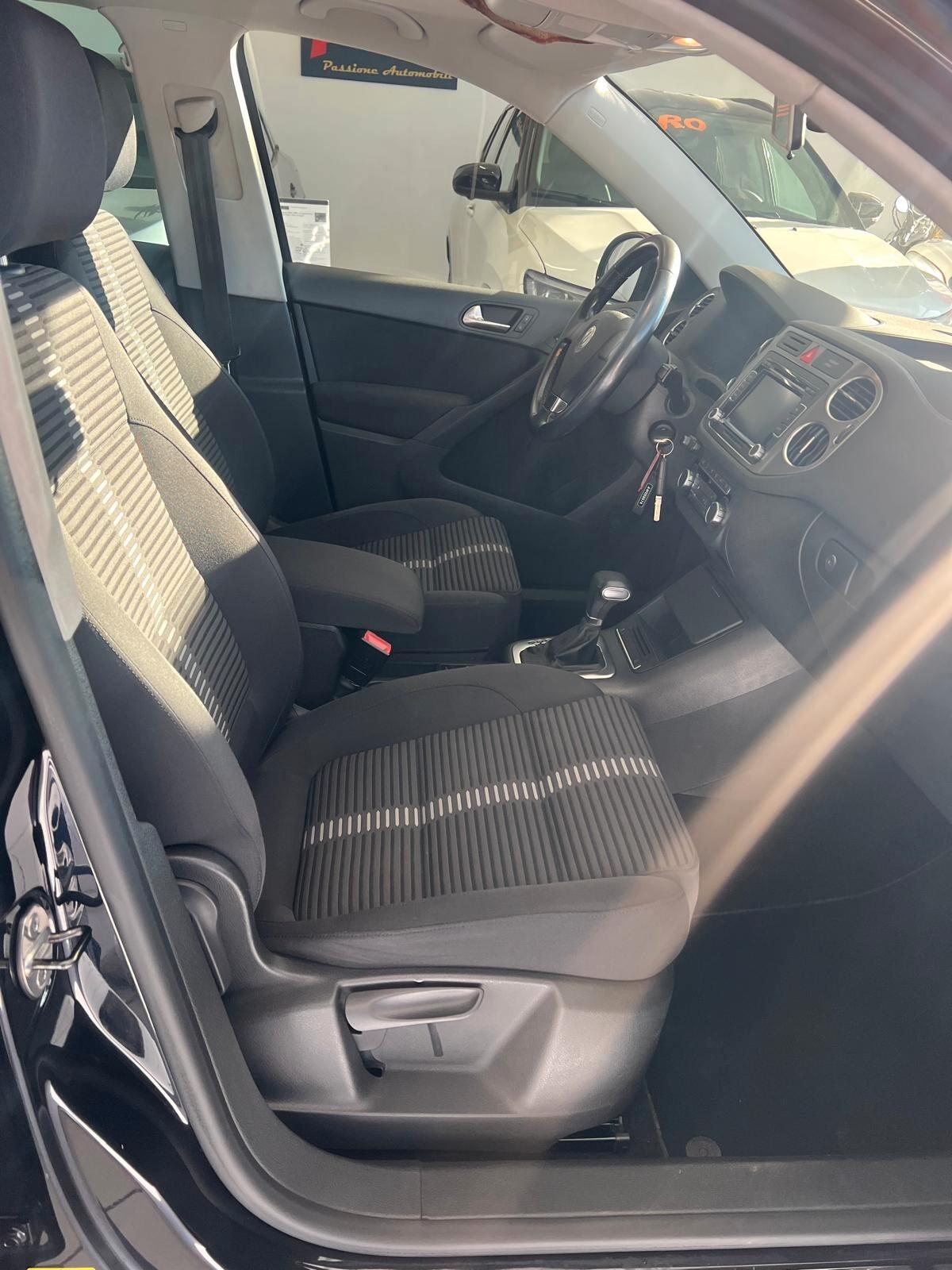 Volkswagen Tiguan 2.0 TDI DPF 4MOTION DSG Sport & Style