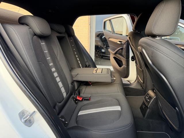 BMW X2 sDrive18d Advantage SPORT (FULL OPTIONAL)