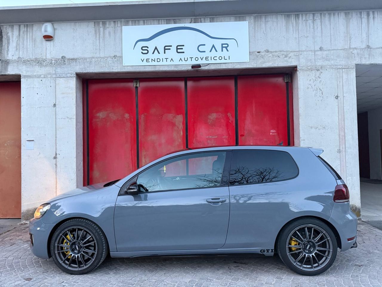 Volkswagen Golf GTI 2.0 TSI 3p.