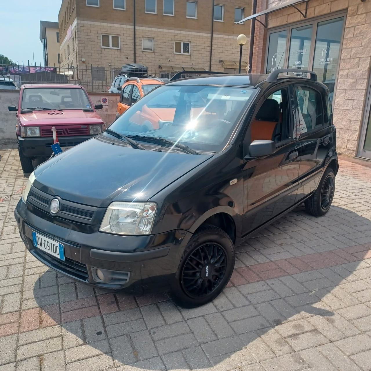PANDA 1.2 MOTORE ATTUALE CON 107.000KM