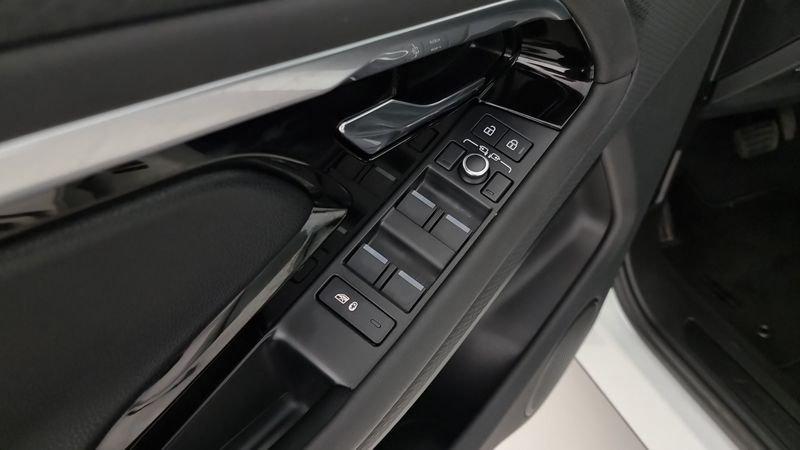 Land Rover RR Evoque 2.0D I4 163 CV AWD Auto S