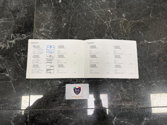 PORSCHE 911 996 Carrera 4 Coupé / TETTO / SEDILI RISCALDATI