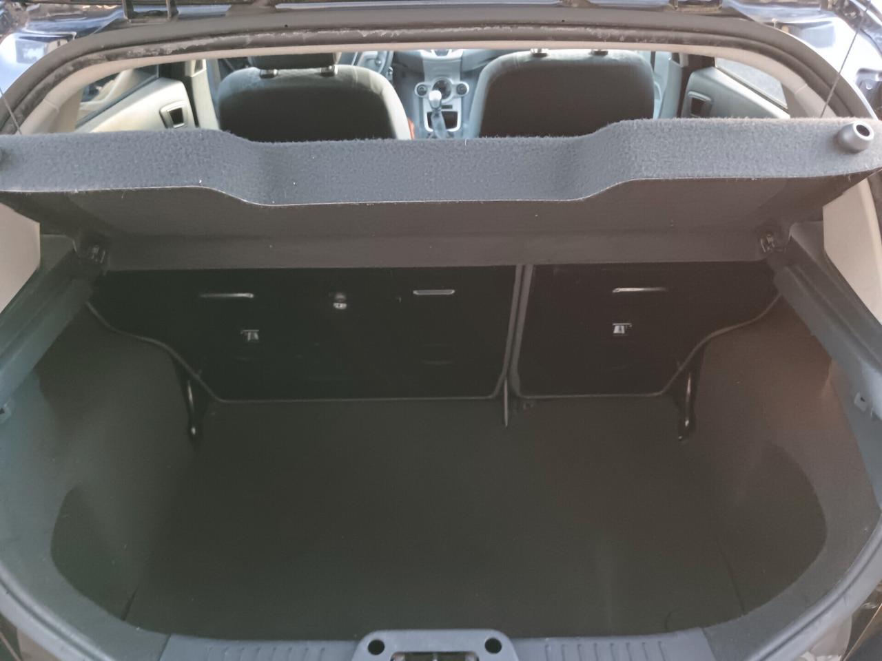 Ford Fiesta 1.4 TDCI 68CV TITANIUM NUOVISSIMA