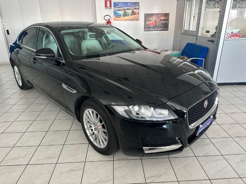 JAGUAR XF 2ª serie (X260) XF 2.0 D 240 CV AWD...