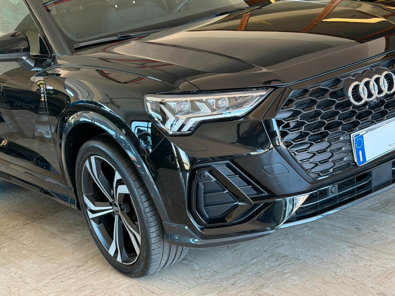 Audi Q3 SB 35 2.0 TDI 150 cv. S Tronic LINE EDITION