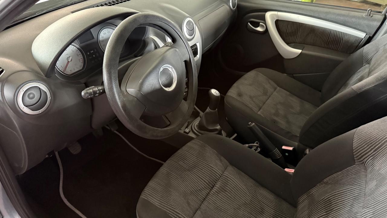 Dacia Sandero 1.4 8V GPL Lauréate