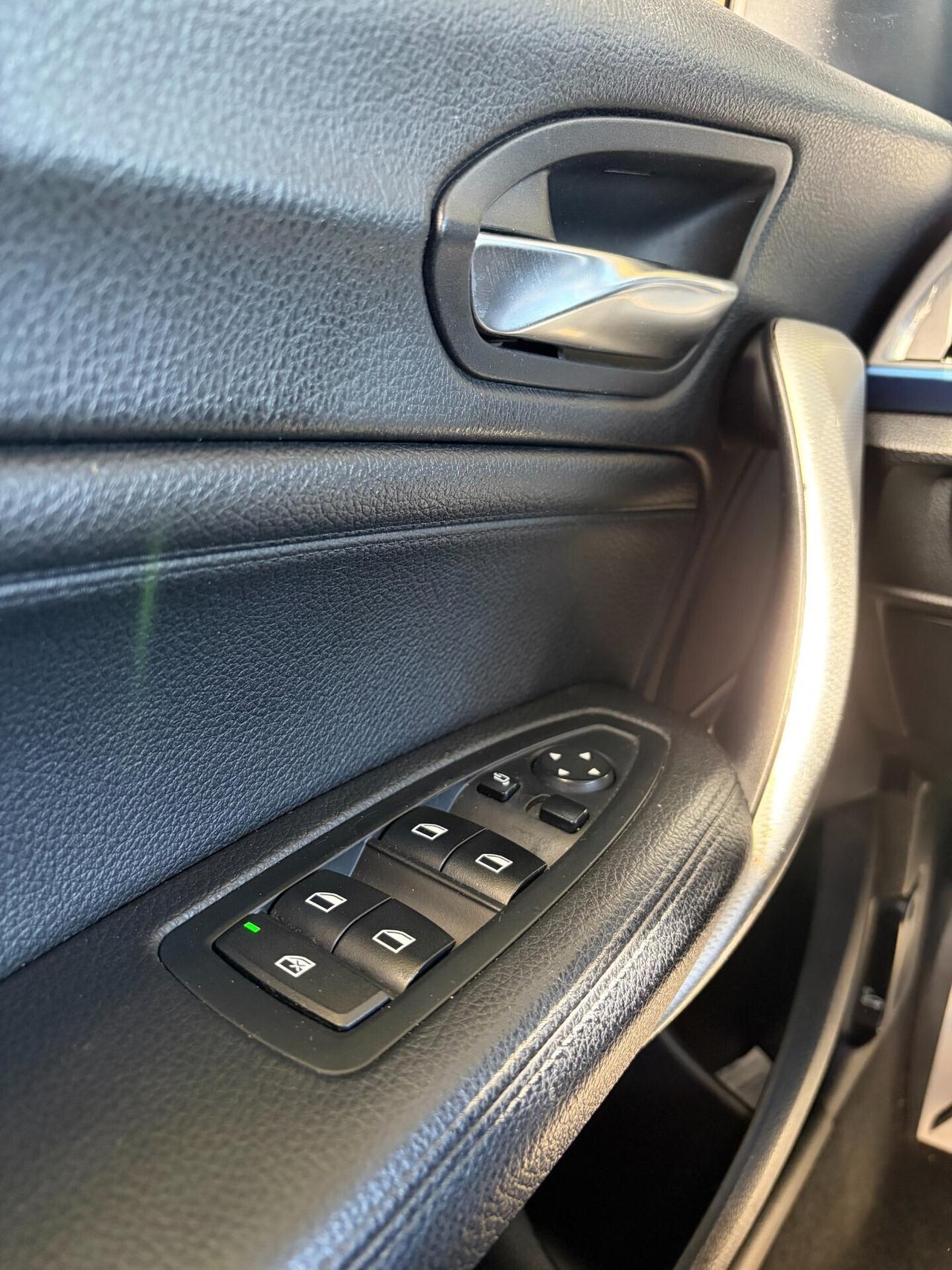 Bmw 120 120d 5p. Msport
