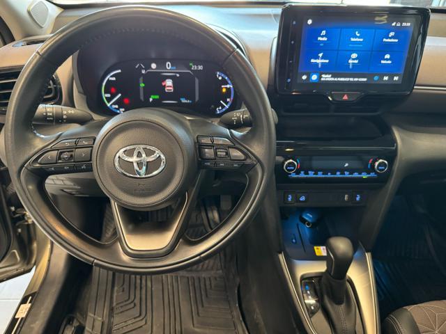 TOYOTA Yaris Cross 1.5 Hybrid 5p. E-CVT AWD-i Lounge