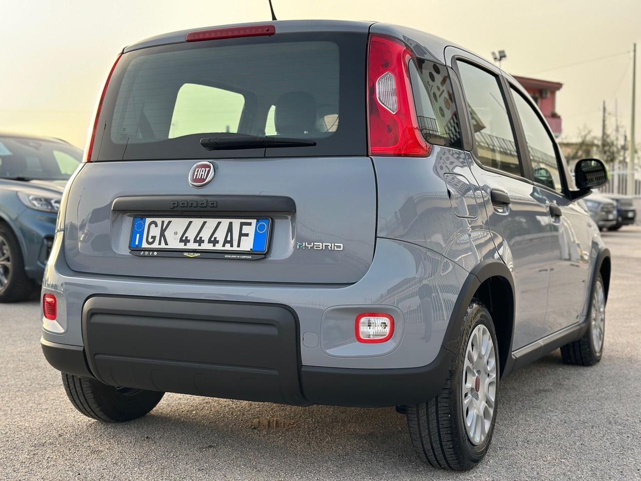 Fiat Panda 2022 1.0 FireFly ibrida/benzina 13.000