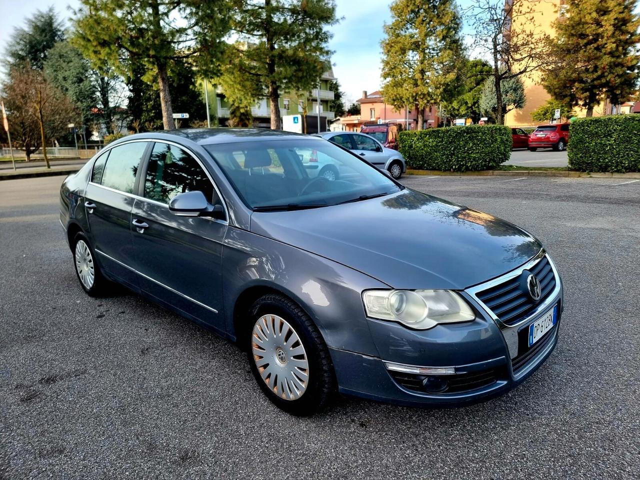 Volkswagen Passat 1.9 TDI/105CV Trendline