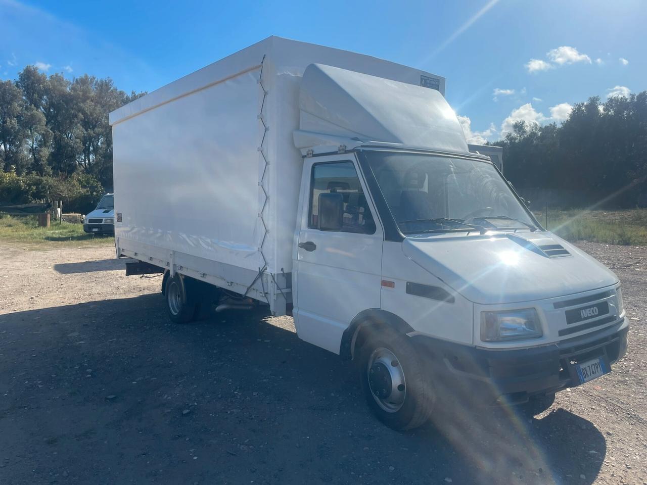 Iveco Daily 35.12 turbo centinato alza e bassa cassone cm. 470x220