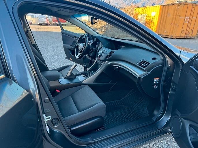 Honda Accord 2.2 i-DTEC Executive Advance DPF