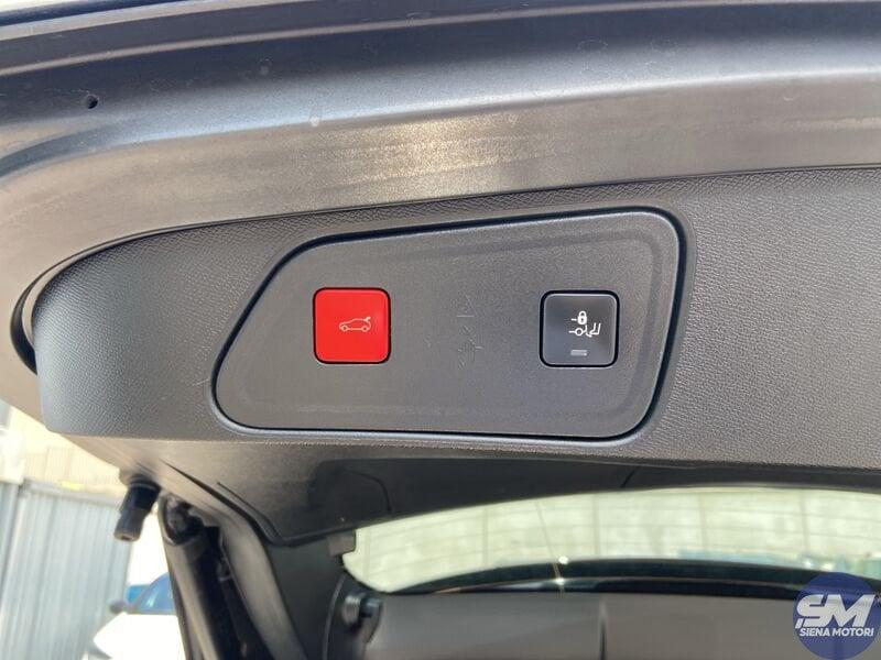 Peugeot 3008 BlueHDi 130 S&S EAT8 Allure Pack PROMO SM1