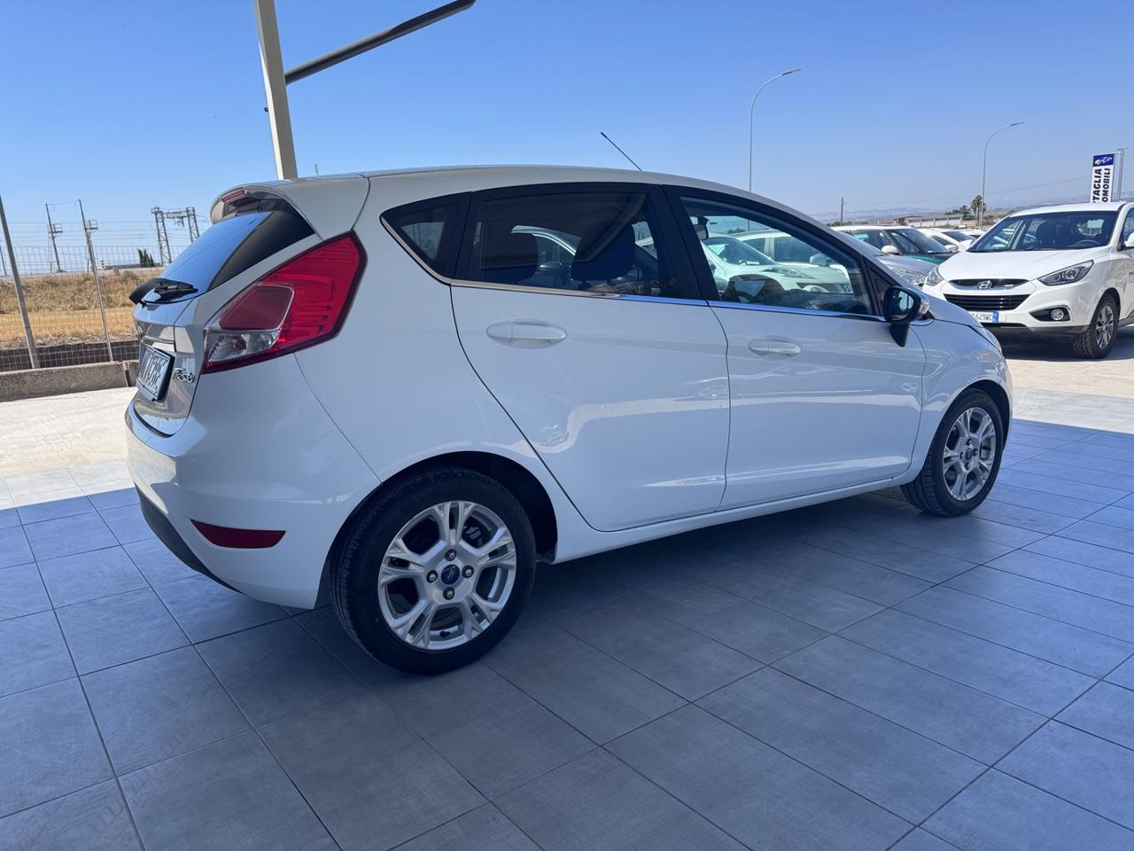 Ford Fiesta 1.4 TDCi 5p. Titanium