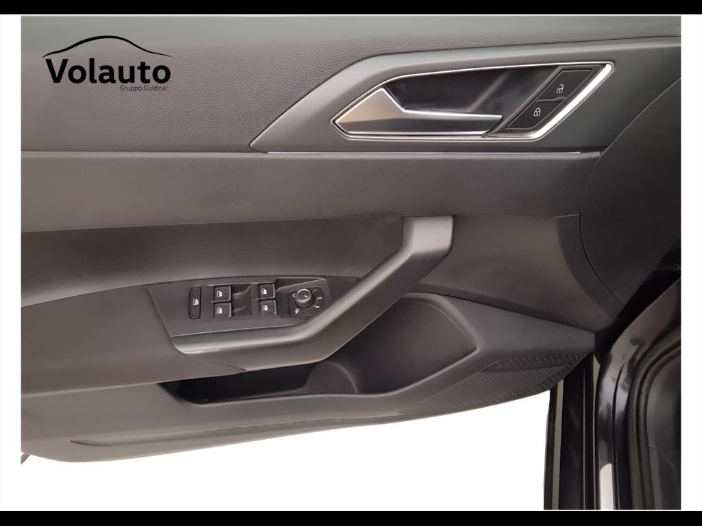 VOLKSWAGEN Taigo - Taigo 1.0 tsi R-Line 110cv