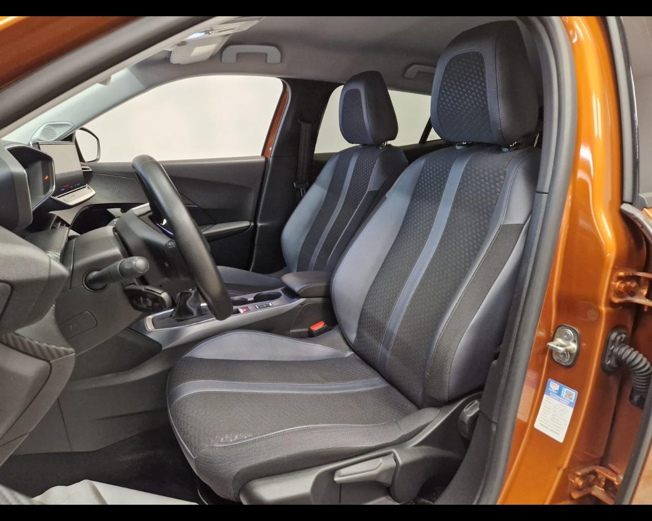 PEUGEOT 2008 II 2020 - 2008 1.2 puretech Allure Navi Pack s&s 130cv