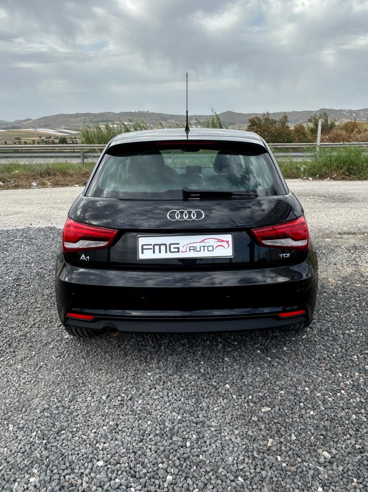 Audi A1 1.6 TDI 116 CV S-LINE