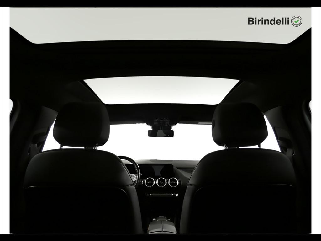 Mercedes-Benz GLA (H247) - GLA 200 d Automatic Premium