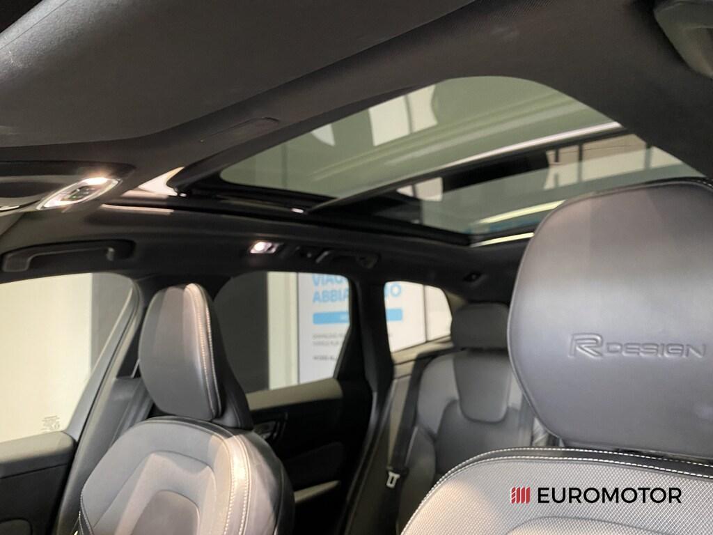 Volvo XC60 2.0 B4 R-Design AWD Geartronic