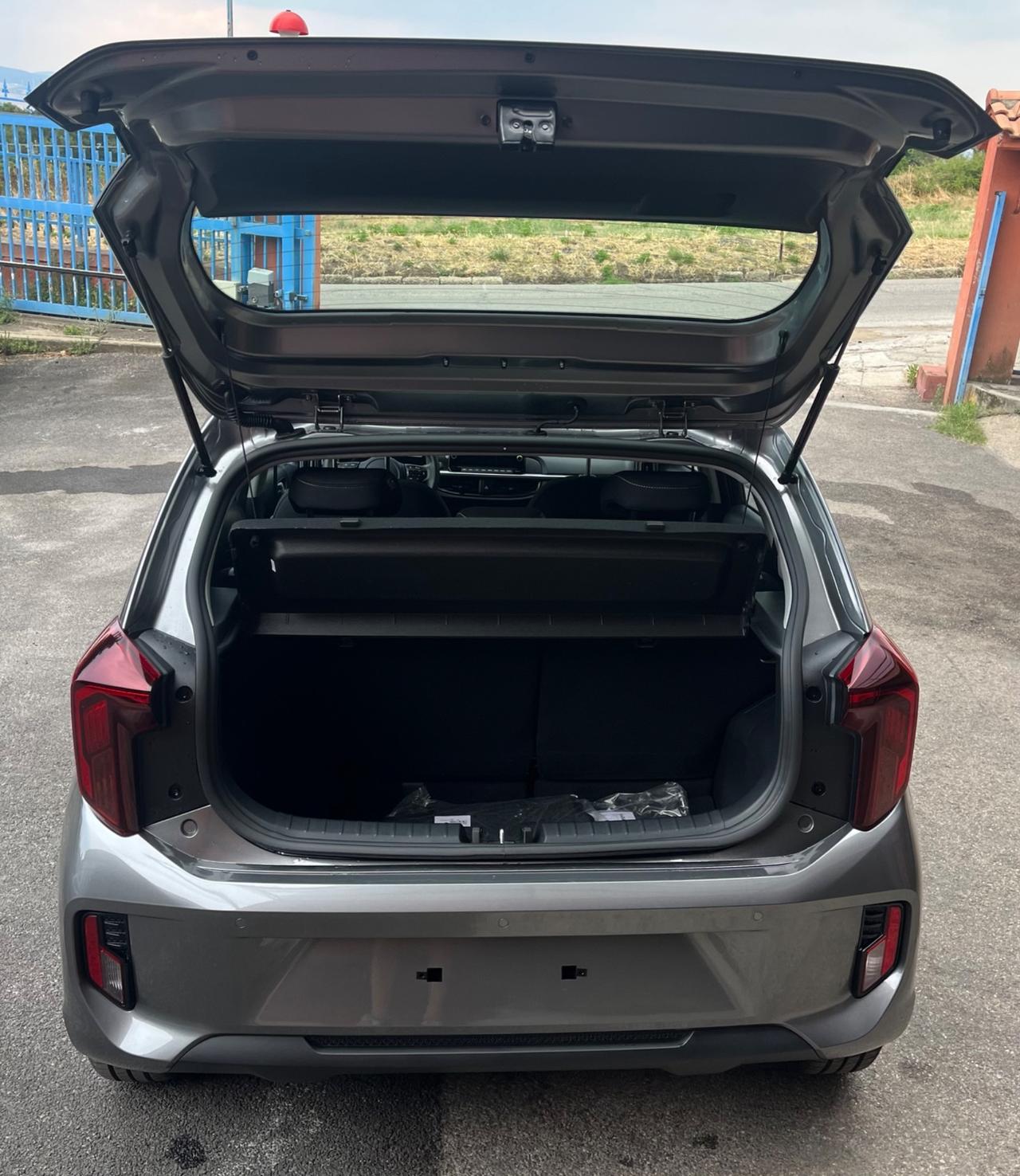Kia Picanto 1.0 12V 5 porte Urban-nuova-