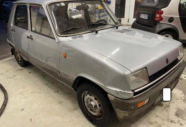 RENAULT R 5 1100