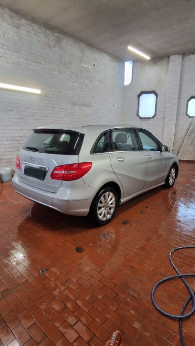 MERCEDES-BENZ B 180 CDI Automatic Executive