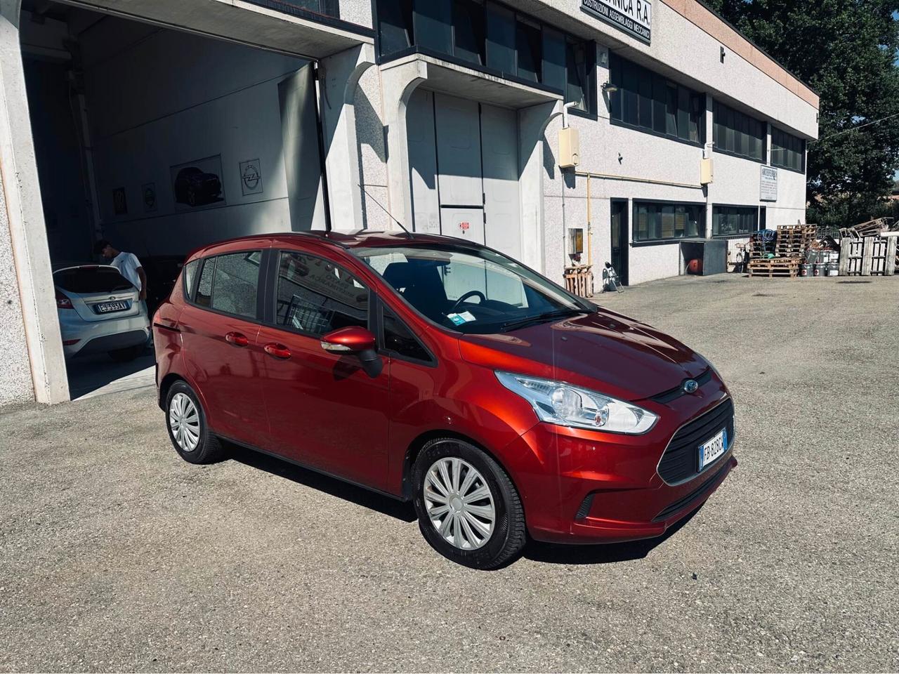 Ford B-Max 1.5 TDCi 75 CV Titanium