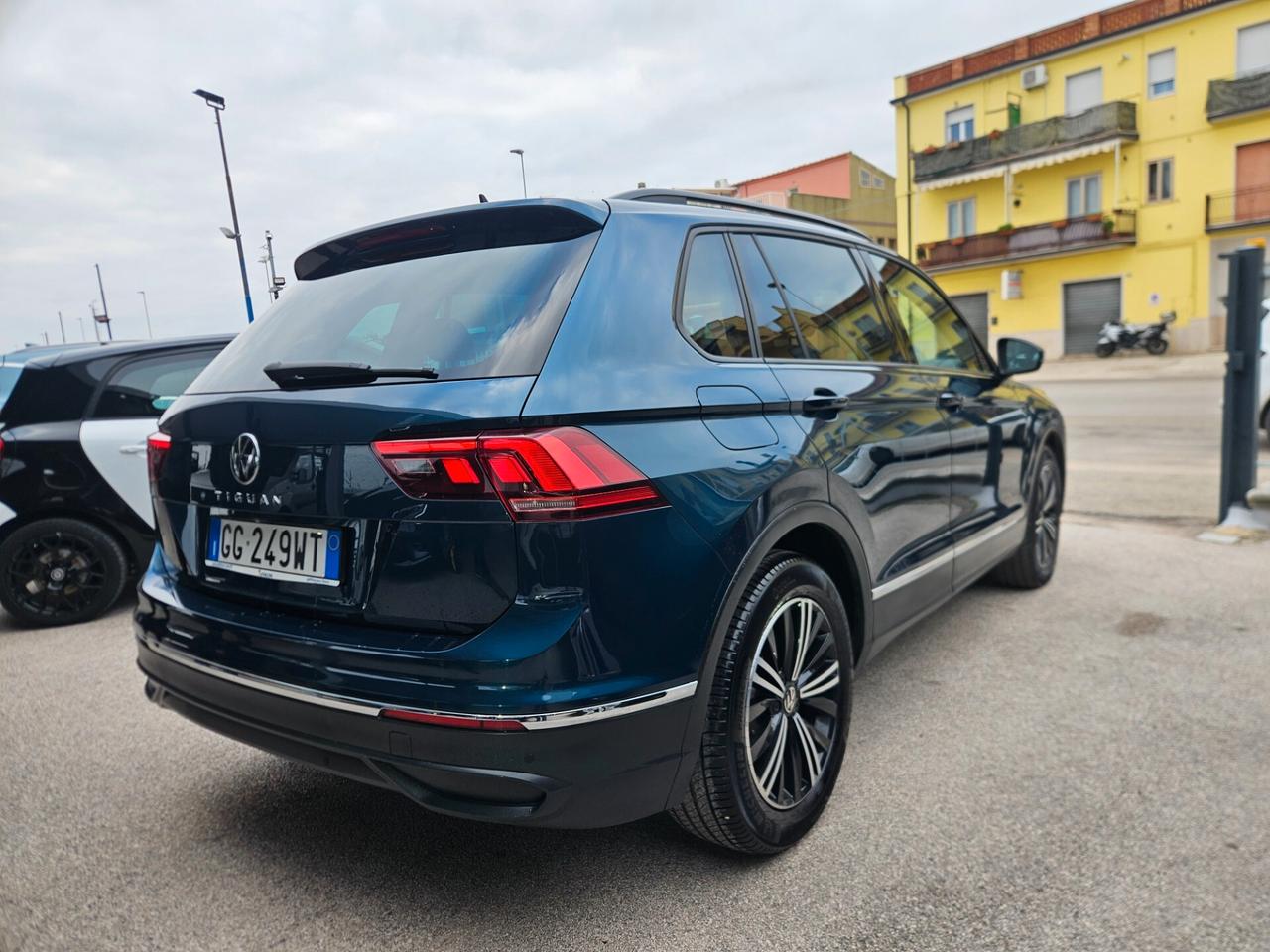 Volkswagen Tiguan 2.0 TDI SCR 122cv Edition