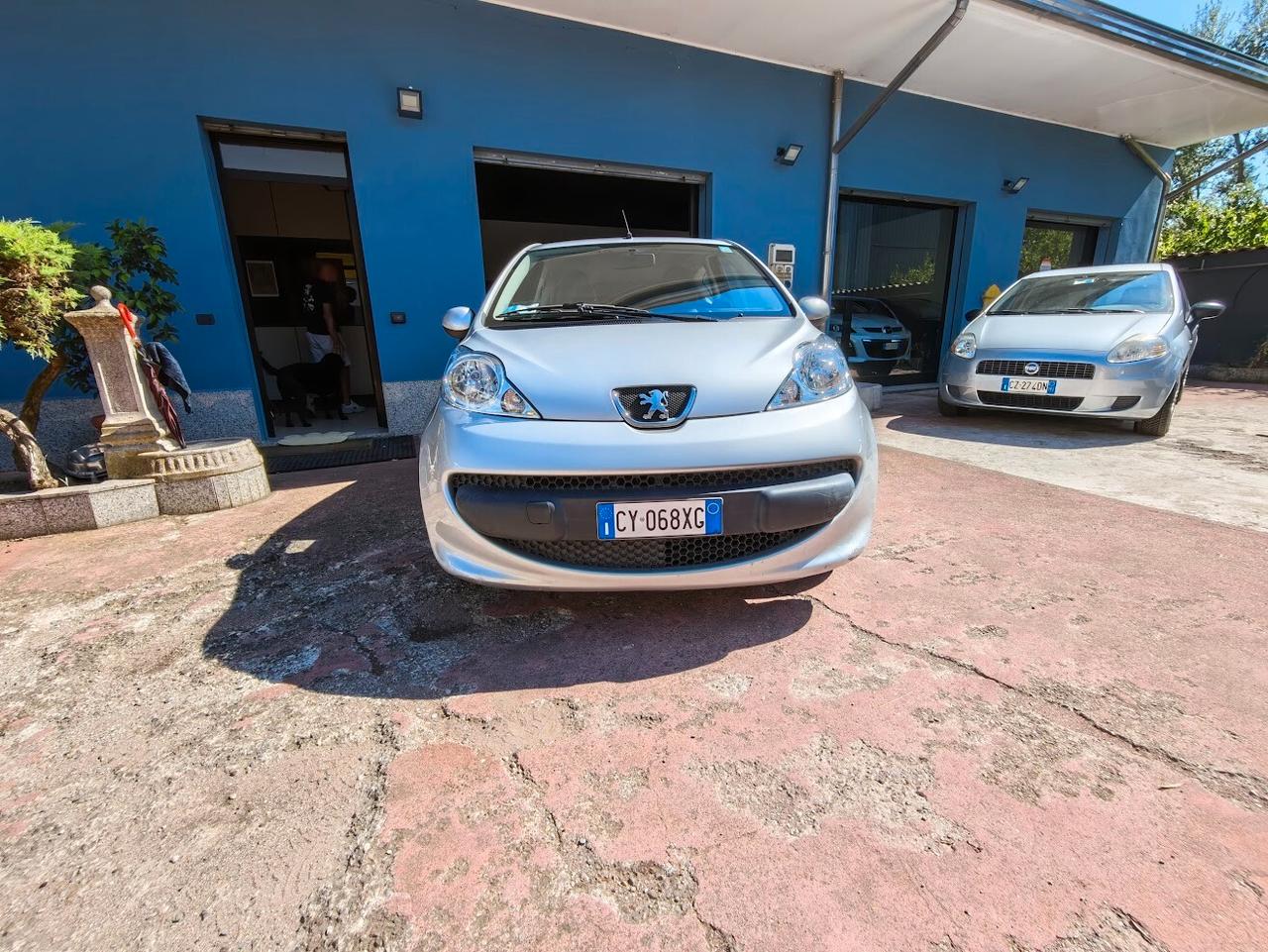 Peugeot 107 1.0 68CV UNICO P. SOLO 25MILA KM!!!!!!!!!!!!