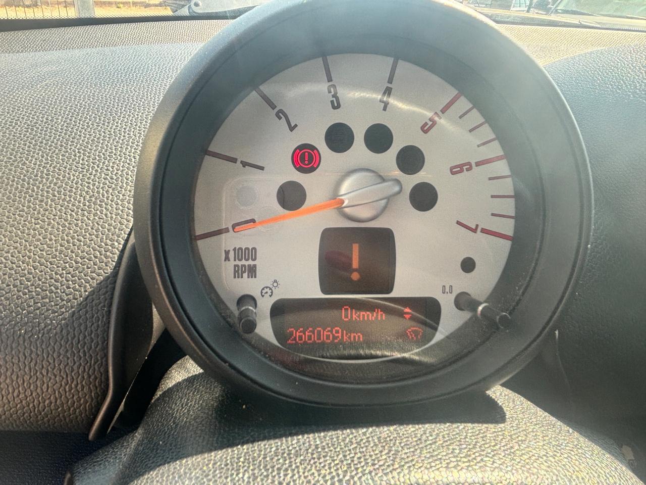 Mini Cooper D Countryman 1.6 - 2014