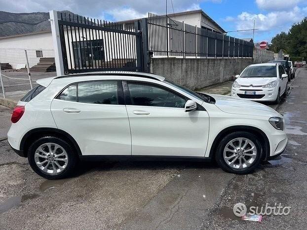 Mercedes GLA 200 Diesel 136CV